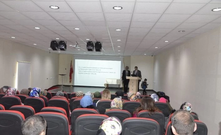 AÇSH İl Müdürlüğünde ‘Adolesan ile İletişim’ semineri düzenlendi