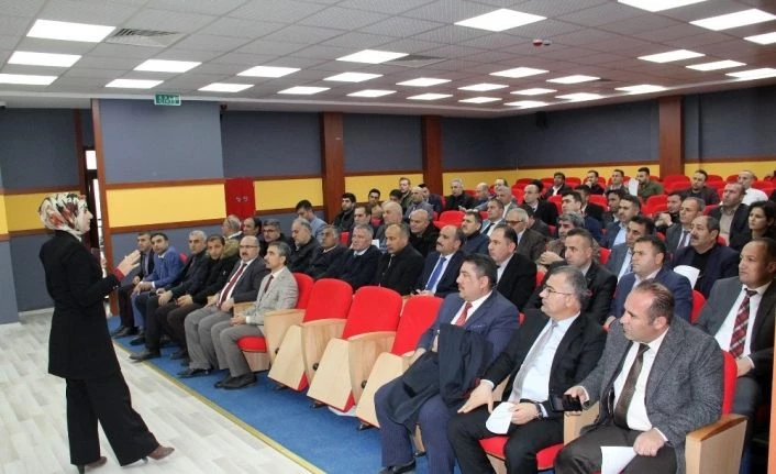 Ağrı’da korona virüse karşı “Okullarda Eş Zamanlı Hijyen Uygulaması Toplantısı”