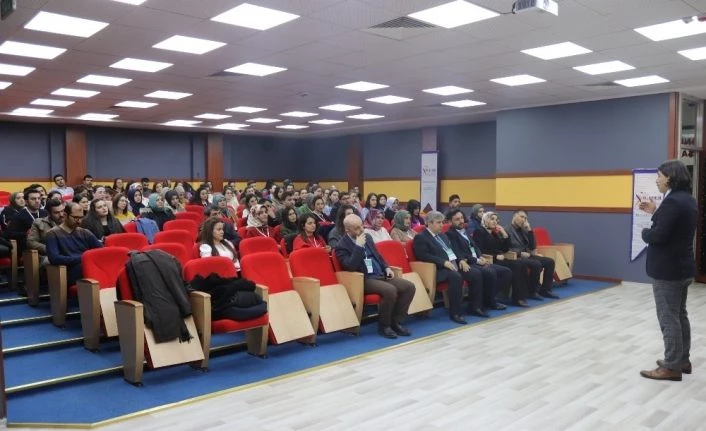 Ağrı’da "Öğretmen Eli" projesi