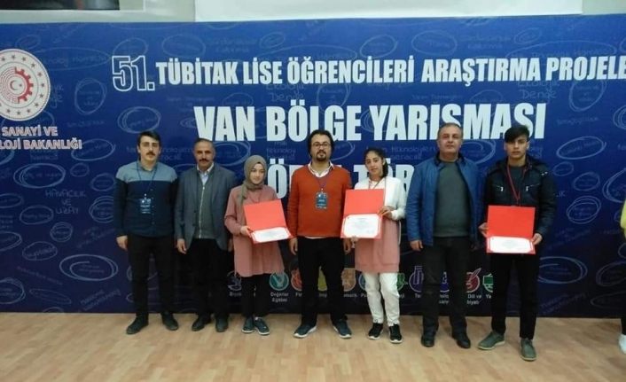 Ahlat’tan TÜBİTAK bölge yarışmasında 2 birincilik