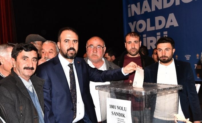 AK Parti Ahlat İlçe Başkanı Atılgan güven tazeledi