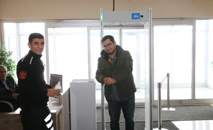 Aziziye’de korona seferberliği