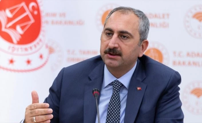 Bakan Gül