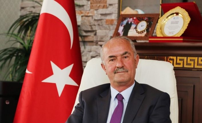 Tuşba Belediye Başkanı Akman’ın ‘8 Mart dünya kadınlar günü’ mesajı