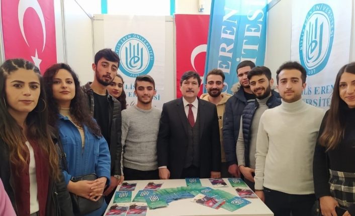 BEÜ, Güneydoğu Kariyer Fuarı’na katıldı