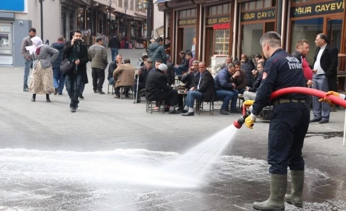 Bitlis’te korona virüsüne Van Gölü suyuyla tedbir