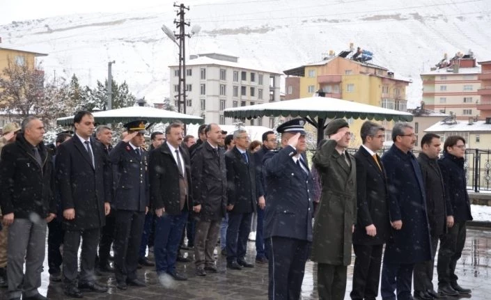 Çanakkale Deniz Zaferi’nin 105’inci yıl dönümü için Darende’de de tören düzenlendi