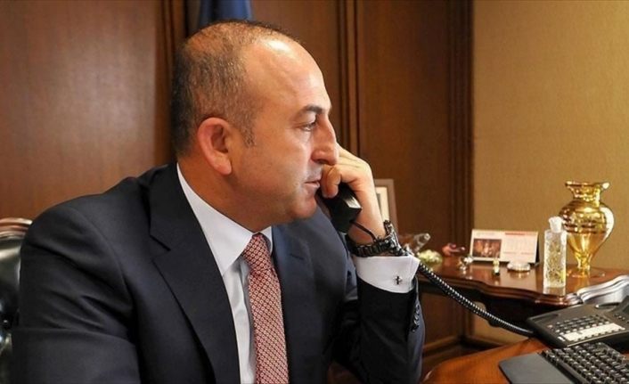 Çavuşoğlu, Pakistanlı mevkidaşıyla telefonda görüştü