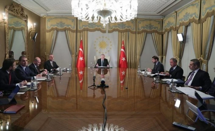 Cumhurbaşkanı Erdoğan, Macron, Merkel ve Johnson'la görüşme gerçekleştirdi
