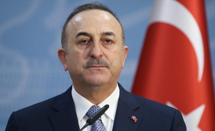 Dışişleri Bakanı Çavuşoğlu: Bayrağımıza uzanan tüm hain elleri kıracağız