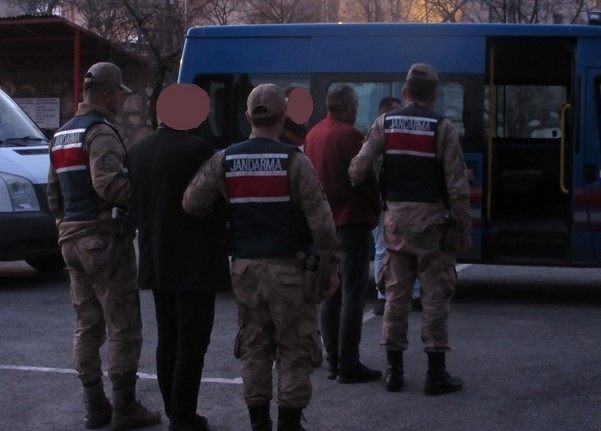 Erzincan’daki hırsızlık olayının failleri Sivas’ta yakalandı