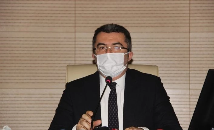 Erzurum Valisi Okay Memiş: “Virüsle mücadeleyi adeta terörle mücadele gibi değerlendiriyoruz”