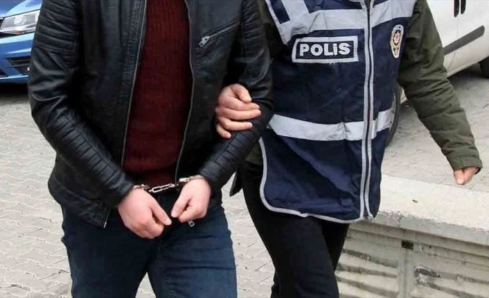Fahiş fiyatla mal satan ve vatandaşın sağlığını tehlikeye atan 160 kişiye gözaltı