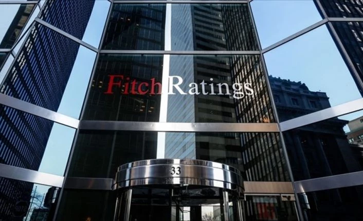 Fitch Ratings: Petrol fiyatlarındaki düşüşün ekonomik etkisi Kovid-19