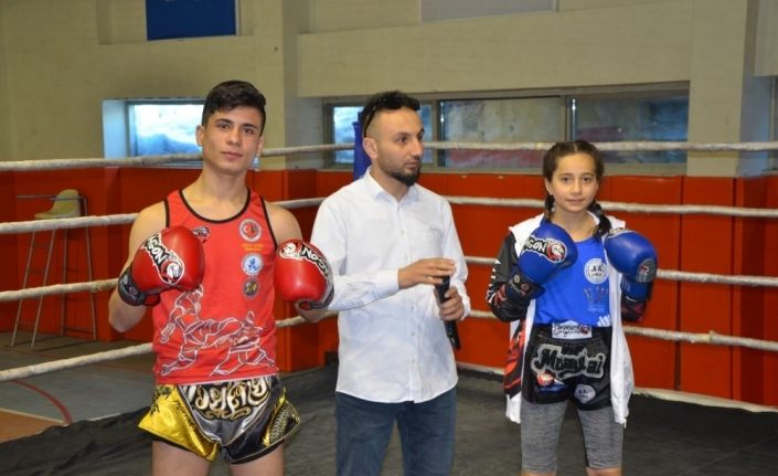 Hakkari’de Okullar Arası “Muay Thai” yarışması düzenlendi