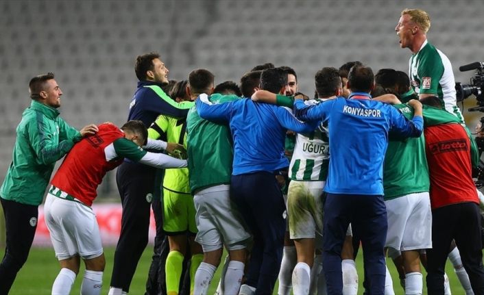 Konyaspor galibiyet özlemini Fenerbahçe maçıyla giderdi