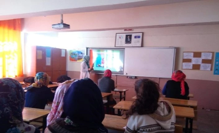 Malazgirt’te "Madde Bağımlılığı ve Kanser" semineri