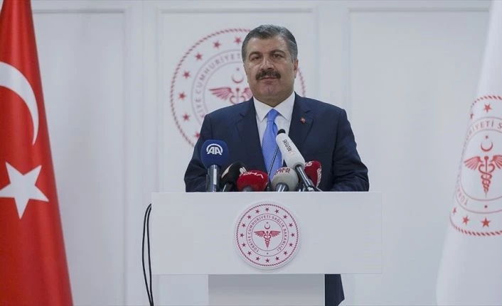 Sağlık Bakanı Koca: Koronavirüs şüphesi bulunanlar gelir gelmez hastaneye kaldırılıp testleri yapılmaktadır