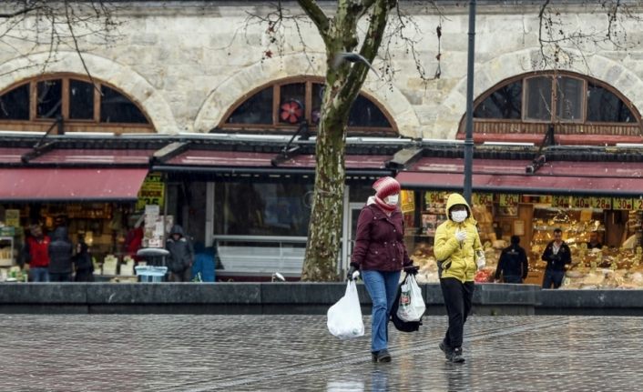 Sağlık Bakanlığı: Koronovirüsten ölenlerin sayısı 131