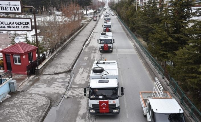 Tatvan Belediyesi 13 yeni hizmet aracı aldı