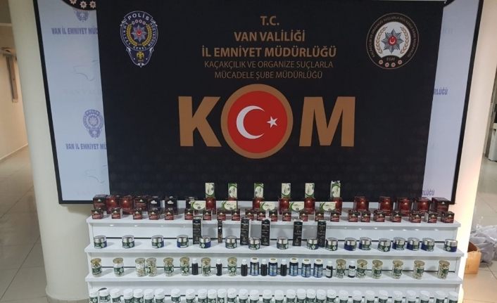 Van’da 7 bin 490 adet kaçak ilaç ele geçirildi