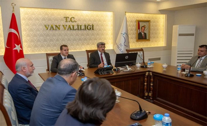 Van’da Koronavirüs tedbirleri değerlendirildi
