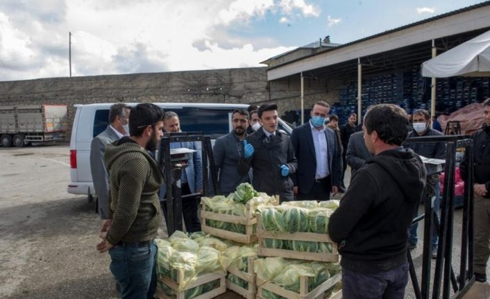 Van’da sebze haline araç girişlerinde kota dönemi