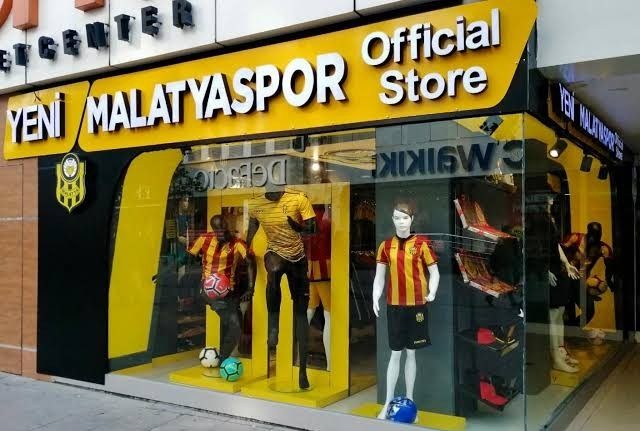 Yeni Malatyaspor, mağazalarını kapatıyor