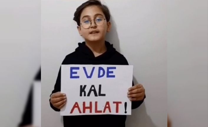 Ahlatlı öğrencilerden videolu “Evde Kal Ahlat” çağrısı