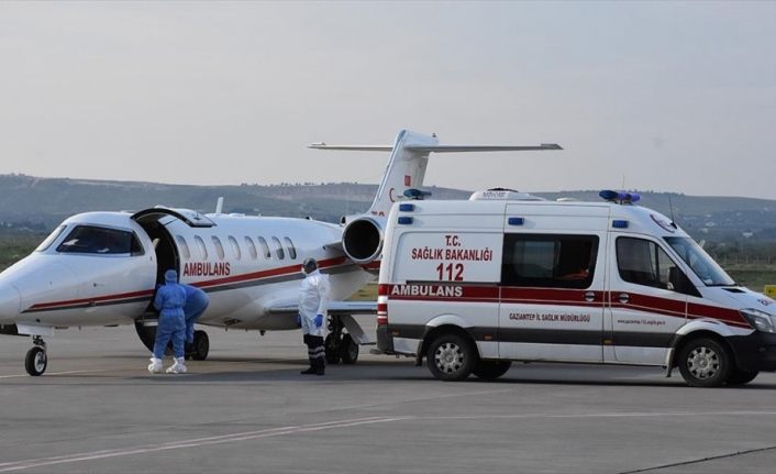 Ambulans uçak koronavirüs şüphesi bulunan genç kız için havalandı