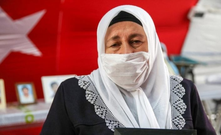 Diyarbakır annesi Sevdet Demir:Oğlum gelene kadar buradayım