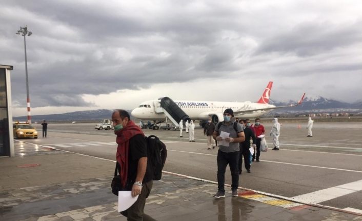 Erzurum’daki karantina yurtlarında kalan vatandaşlar hizmetten memnun