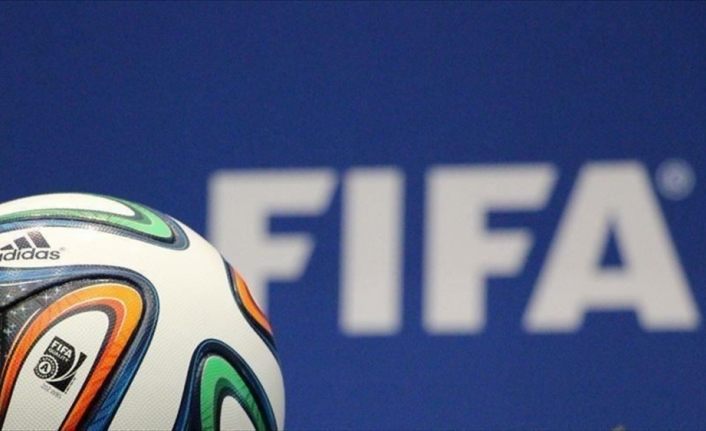 FIFA: Futbolcu sözleşmeleri ligler bitene kadar geçerli sayılacak