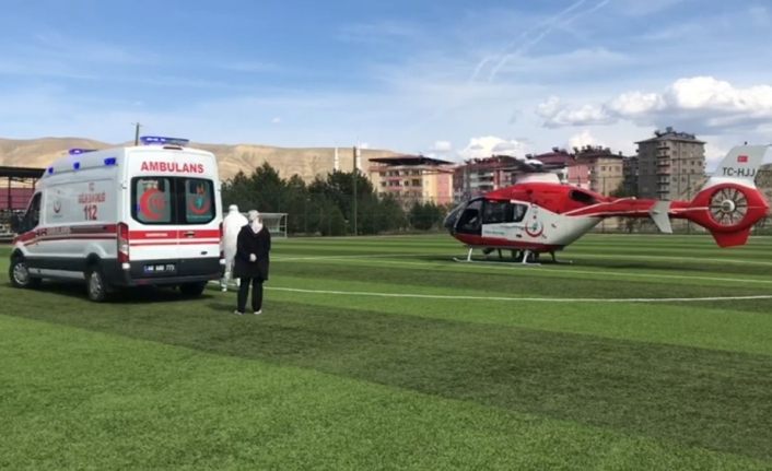 Kalp krizi geçirdi hava ambulansıyla hastaneye yetiştirildi