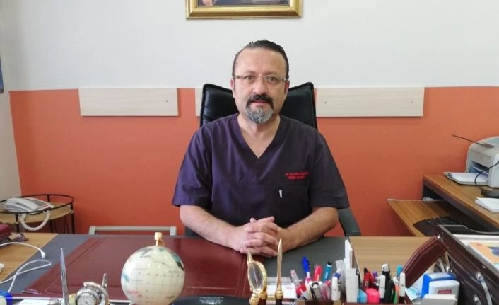 Van'da korona virüsü yenen Prof. Dr. Çobanoğlu görevine başladı