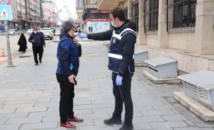 Polis kent merkezinde tedbirlerini artırdı