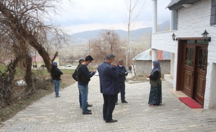 Van'da PTT kuyruğundan kurtaran sosyal yardımlar vatandaşın kapısına gidiyor