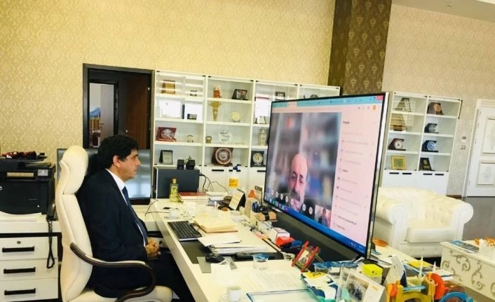 Rektör Alma telekonferans yöntemiyle yapılan toplantıya katıldı