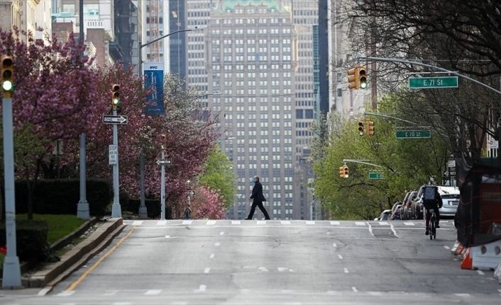 Uzmanlar koronavirüs sonrası dünya düzenini değerlendirdi