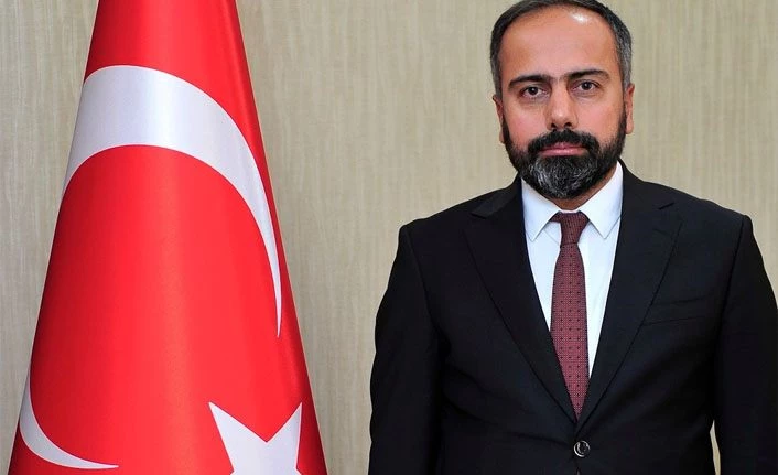 Van YYÜ Rektörü Şevli’den ‘2 Nisan’ mesajı