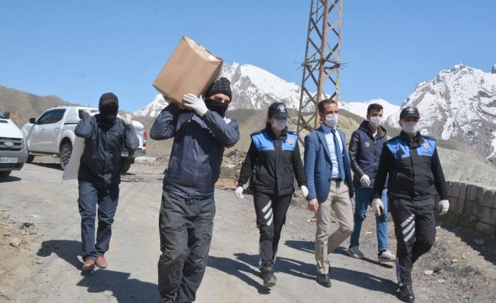 “Vefa Sosyal Destek Grubu” gönüllere dokunmaya devam ediyor