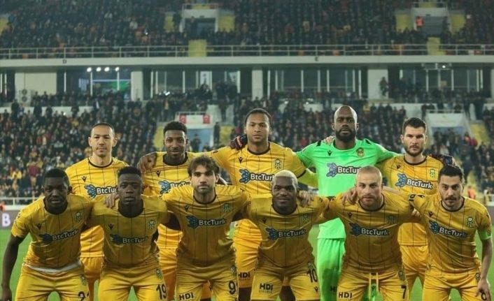 Yeni Malatyaspor Süper Lig’de oyunculardan kar etti