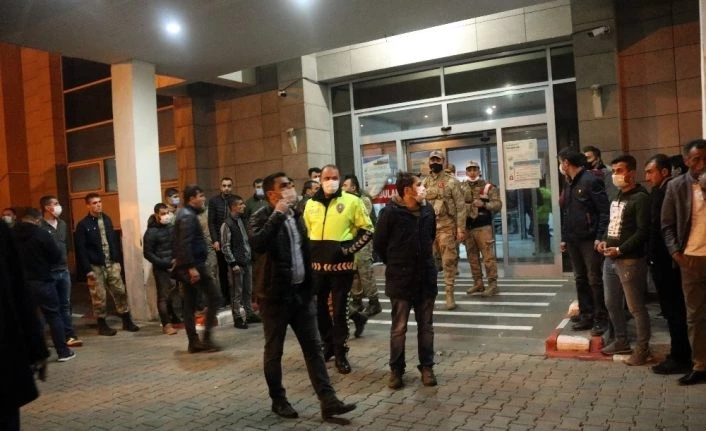 Son dakika!.. Bitlis’te teröristlerle çıkan çatışmada 2 asker şehit, 4 asker yaralı