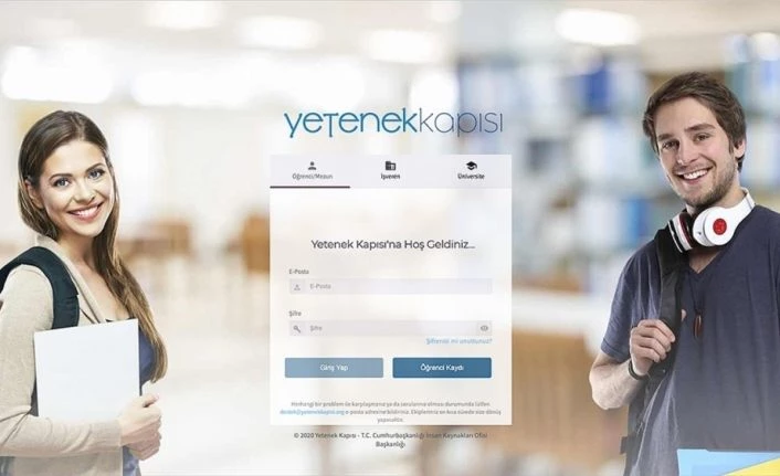 Çevrim içi kariyer platformu 