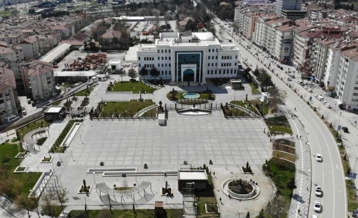 Elazığ’da yaşlı hasta bakım merkezi çalışanlarına Covid-19 testi şartı