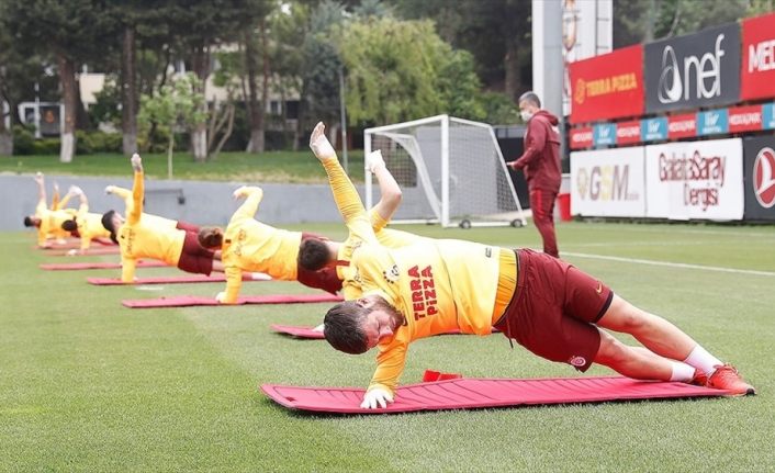 Galatasaray hazırlıklara başladı