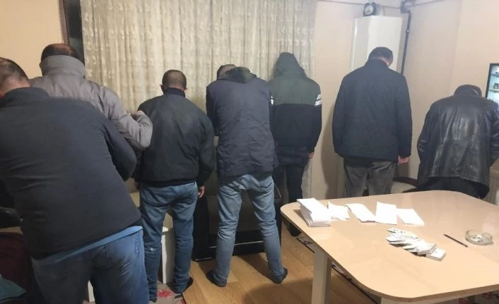 Kars’ta kumar aşkı sınır tanımıyor