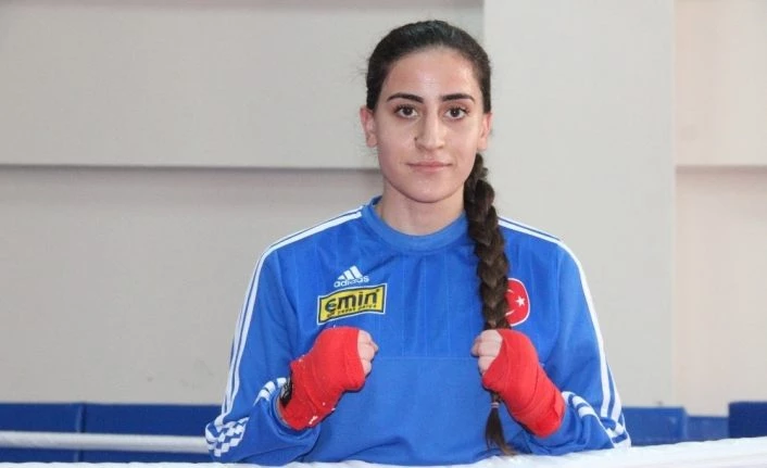 Milli sporculara izin çıktı, şampiyon Gizem ringe döndü