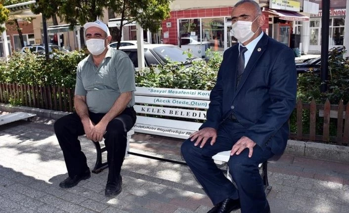 Özel tasarım bankta 