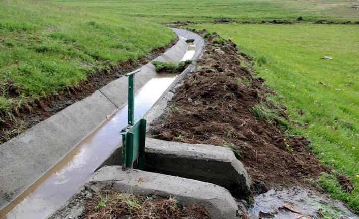 Van Büyükşehir Belediyesinin tarımsal desteği sürüyor